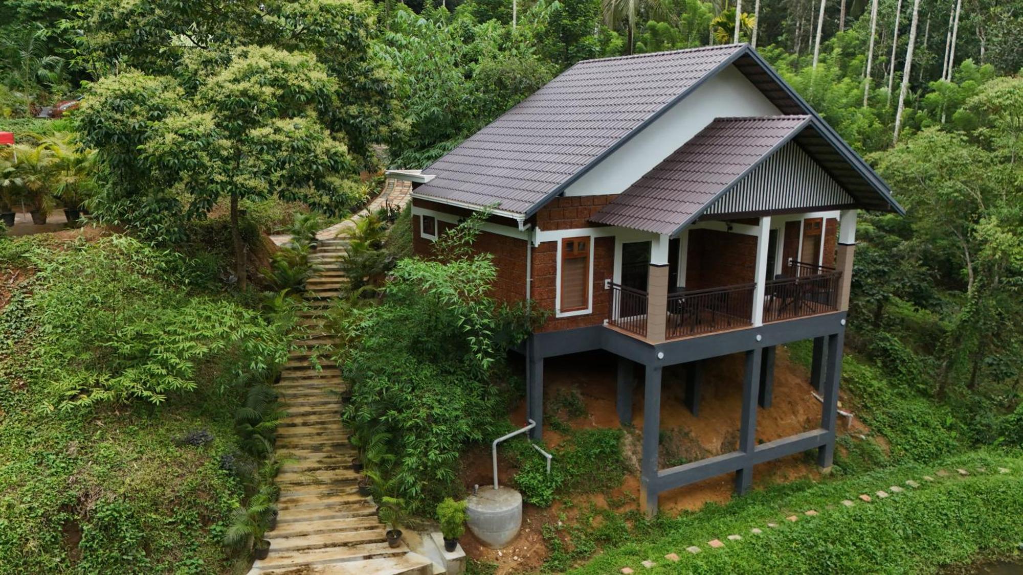 Casta Wild Resort Batheri 외부 사진